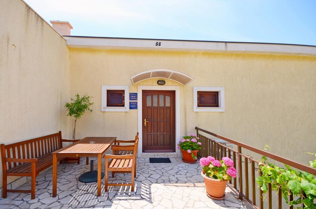 Apartments Ivanka Senj  Exterior foto